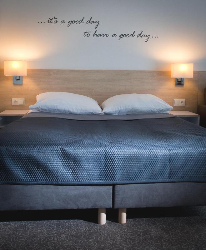 Standard Double or Twin Room image 2