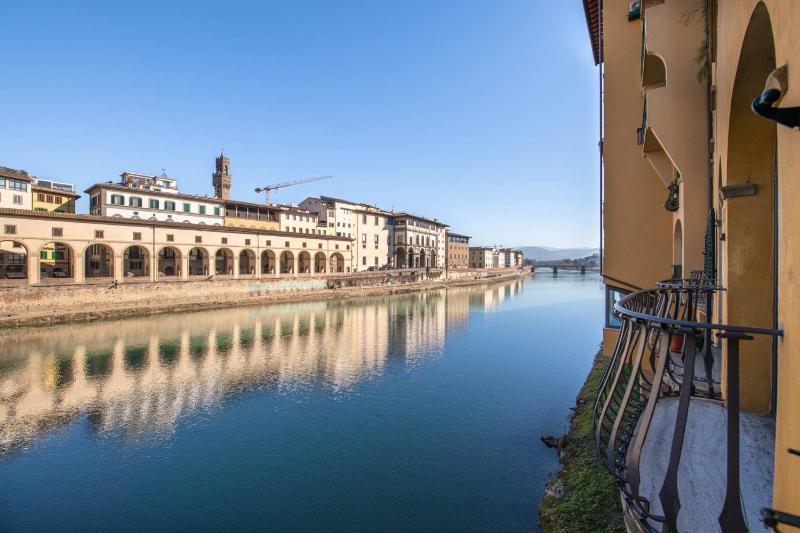 Apartments Florence - Golden Tower with View - image 9