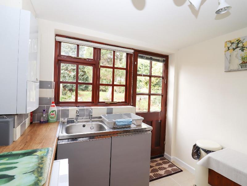 Rose Cottage - image 18