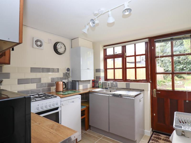 Rose Cottage - image 21
