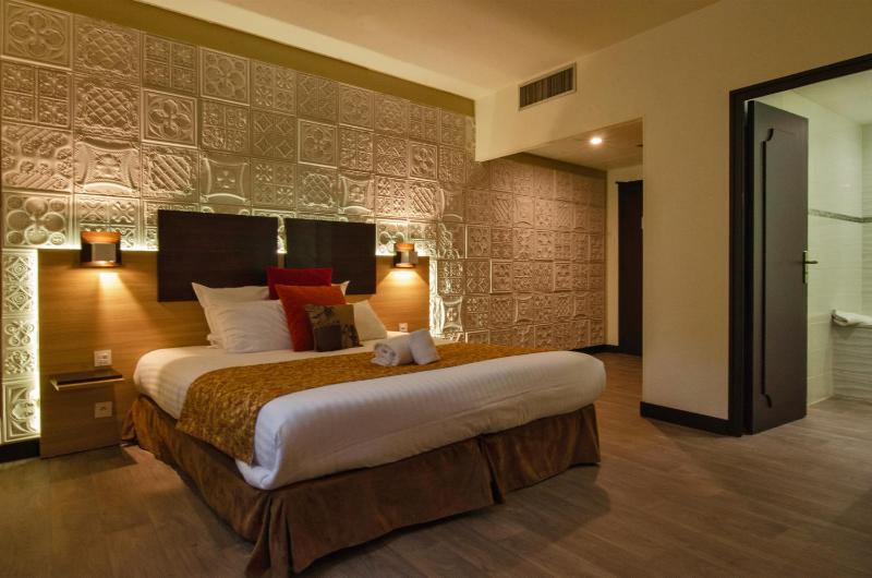Superior Double or Twin Room image 1
