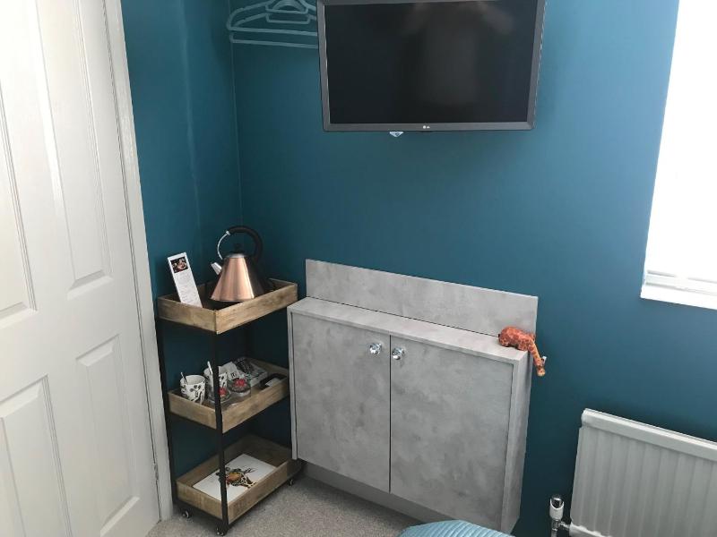 Budget Double Room image 2