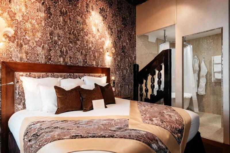 Prestige Double Room image 4