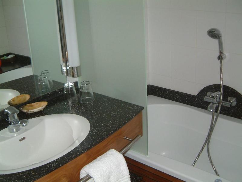 Hotel Martinique - image 11