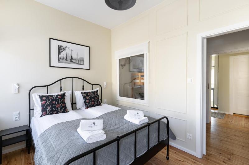 London - Cozy City Stay by Lion Apartments Sopot - image 8