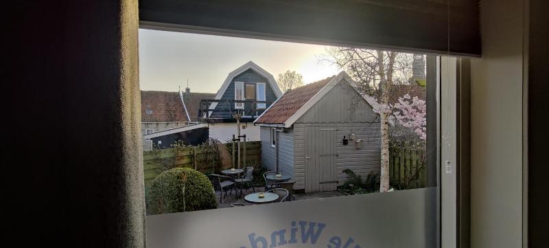 Double Room with Private External Bathroom image 2