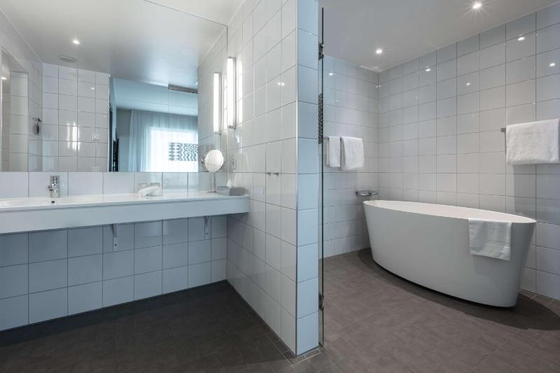 Suite image 2
