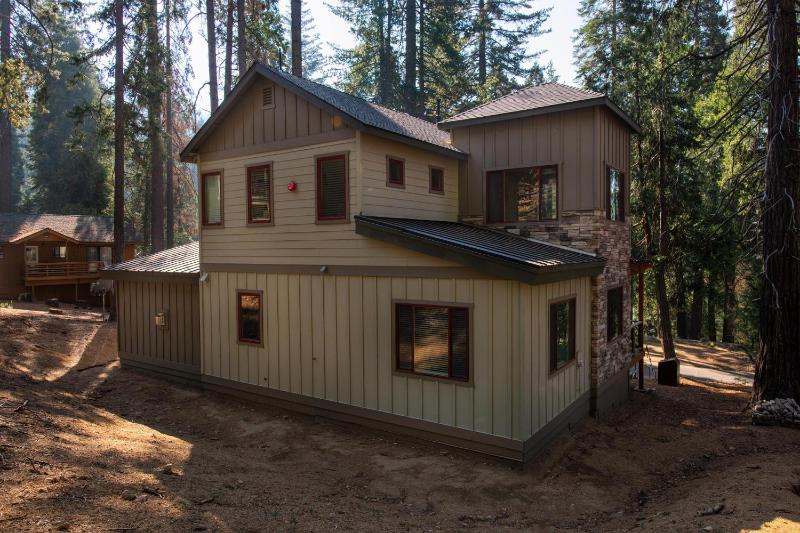 Three-Bedroom Holiday Home  image 4