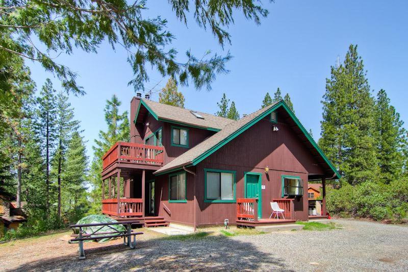 Two-Bedroom Holiday Home image 1