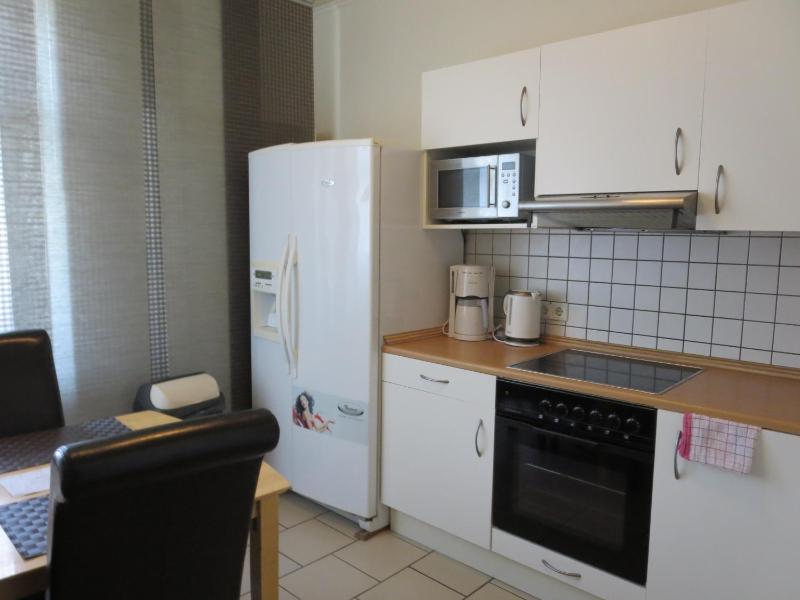 Three-Bedroom Apartment image 4