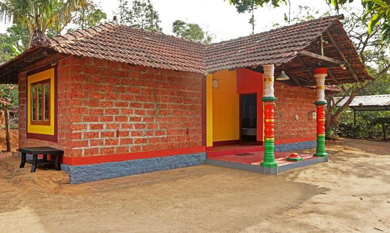 Hotel Allaranda Homestay - image 15