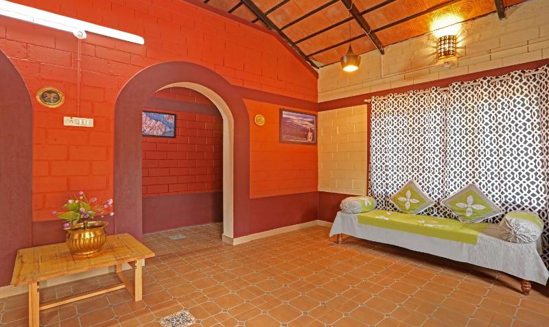 Hotel Allaranda Homestay - image 26