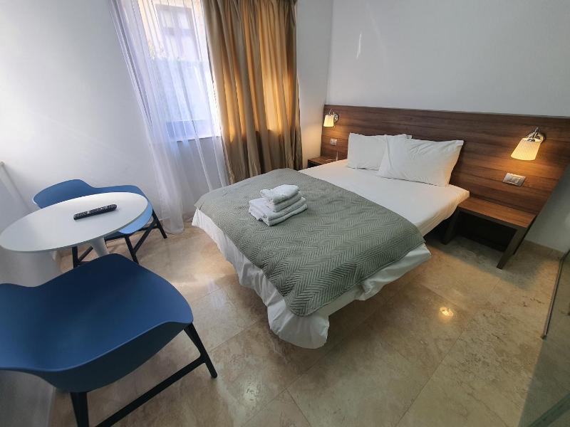 Dacia Residence Apartments - image 12