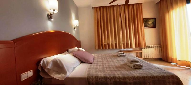 Comfort Double Room with Balcony image 1