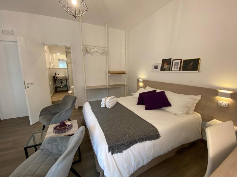 Superior Double Room image 1