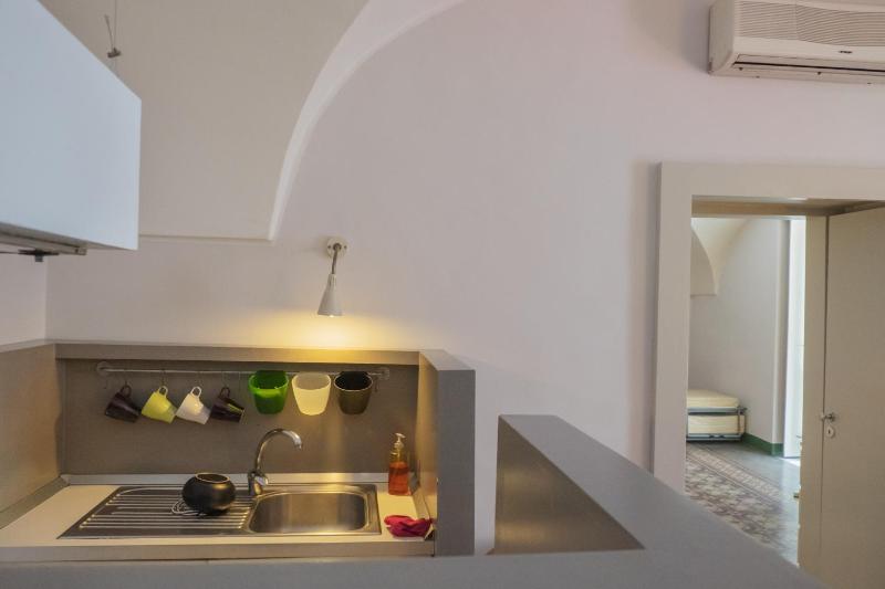 Tre Vie apARTment con terrazza - image 16