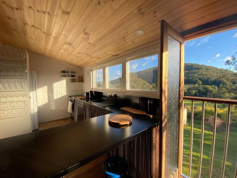 Misty Mountain Cottage at Krambach Images