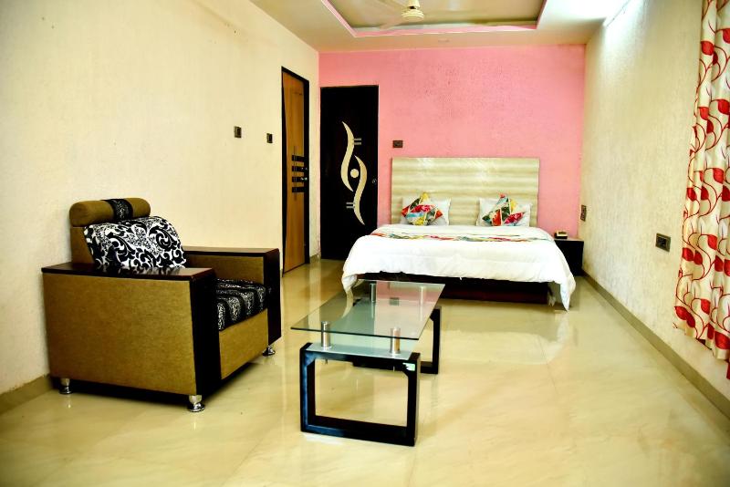MERIDIAN VILLA - Besides Valley View with Swimming pool & Strawberry Farms - image 34