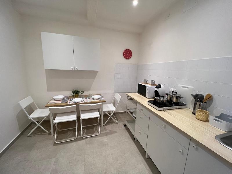 San Giorgio Suite in the historic center - image 3