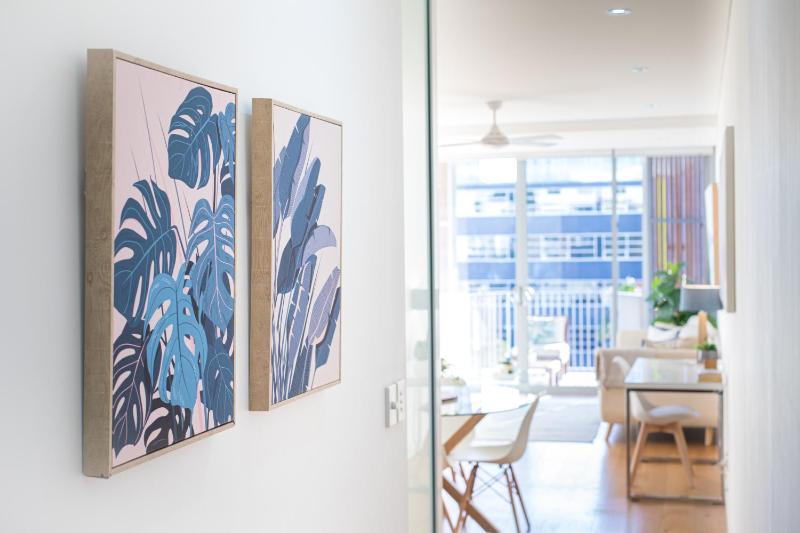 One Bedroom Apartment With Parking image 3