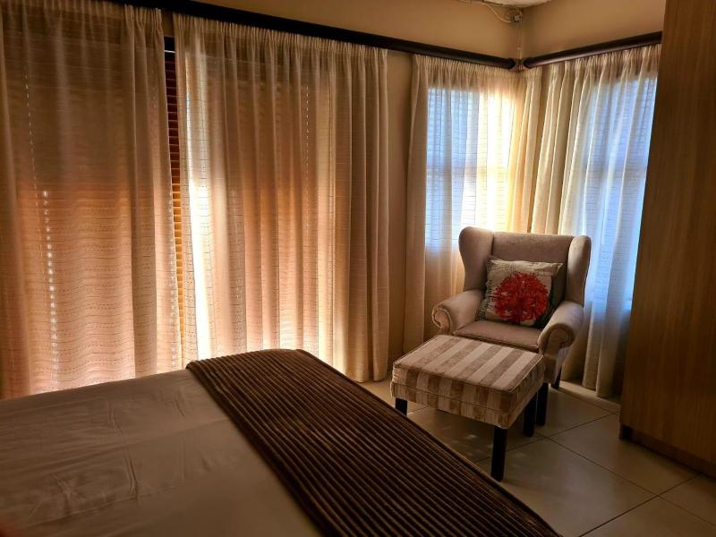 Chios Place - image 6