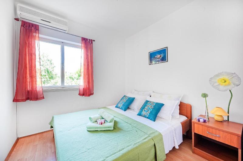 Apartments Sara - image 5