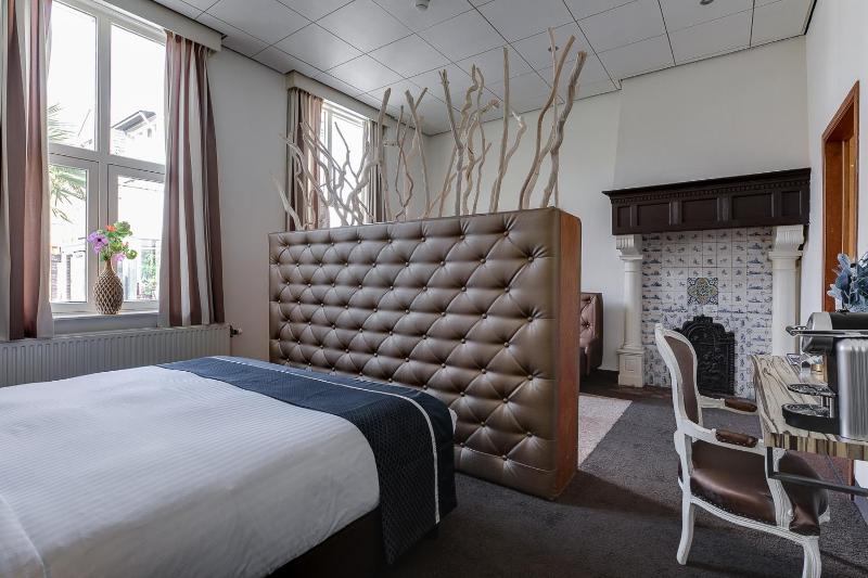 Senior Suite image 1