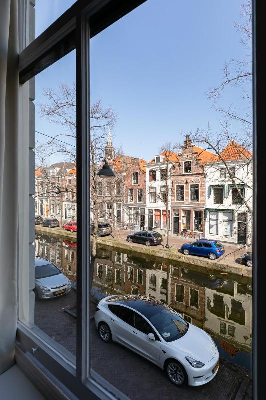 Double or Twin Room with Canal View image 1