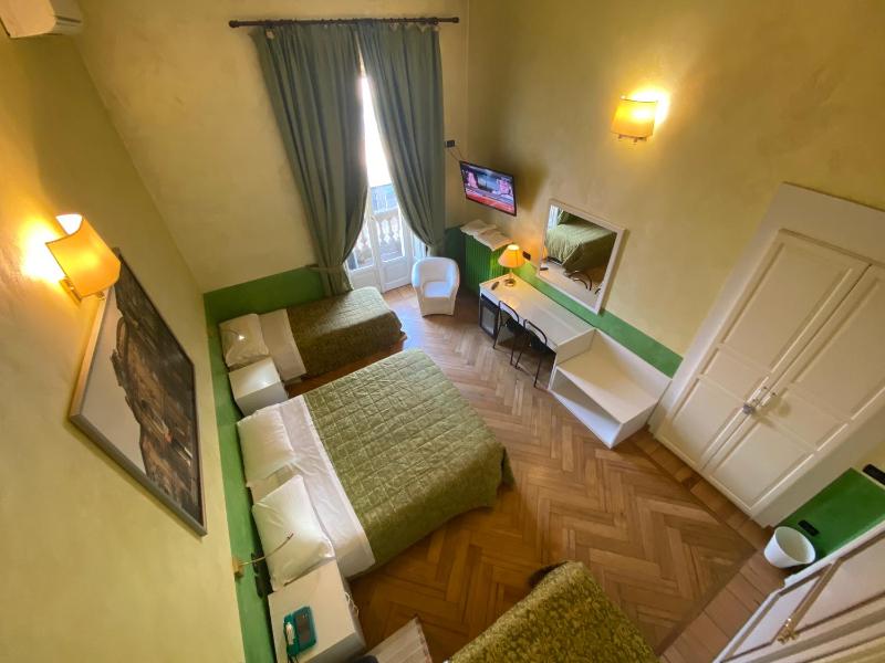 Double or Twin Room with Private External Bathroom image 4