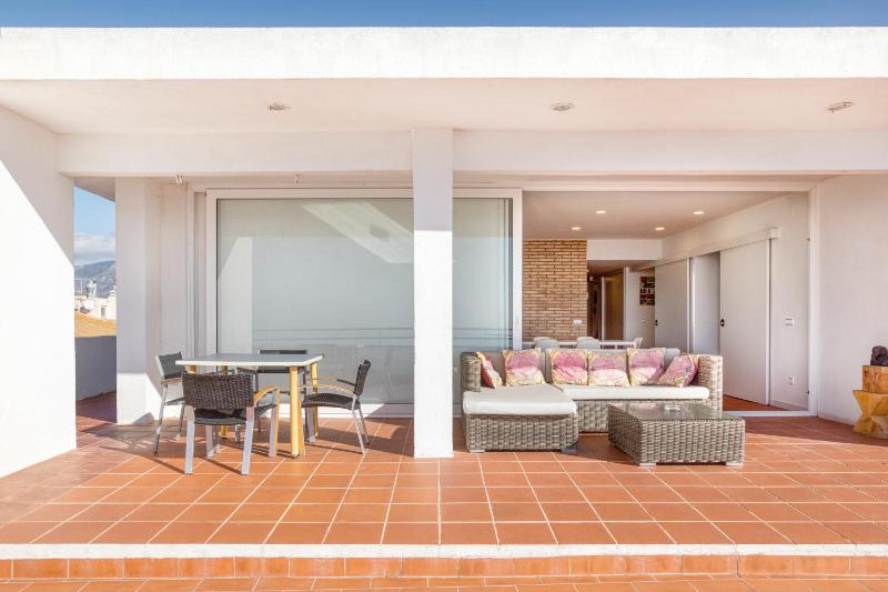 Apartment with Sea View image 1