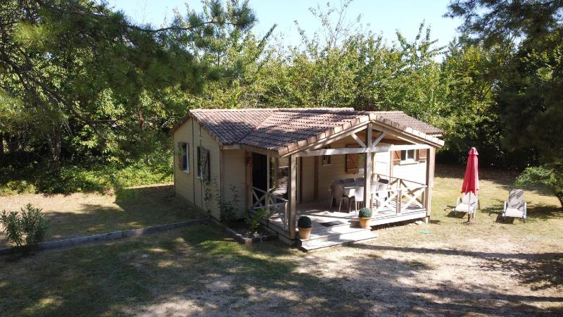 Superior Bungalow image 1