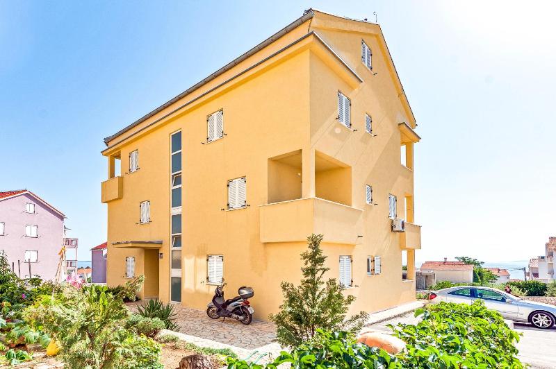 Apartments Silvia - image 9