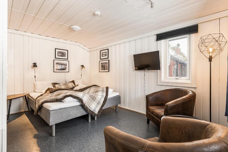 Superior Double Room image 2