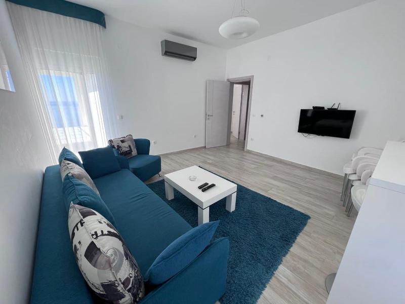 One-Bedroom Apartment with Balcony image 3