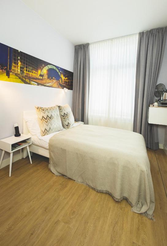 Superior Single Room image 4