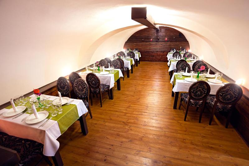 Hotel Bliss - image 9