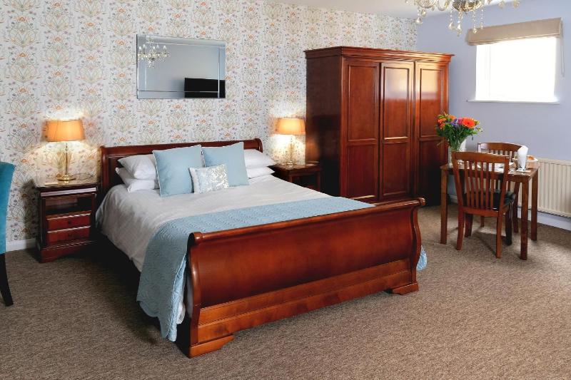 Superior Apartment image 3