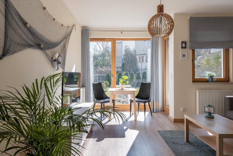 Apartment with Garden View image 1