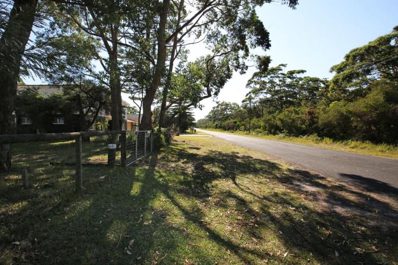 Innisfree I Pet Friendly I 2 Mins to Beach - image 12