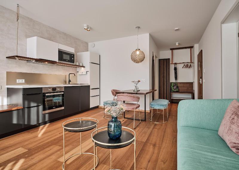 Apartment with Terrace image 4