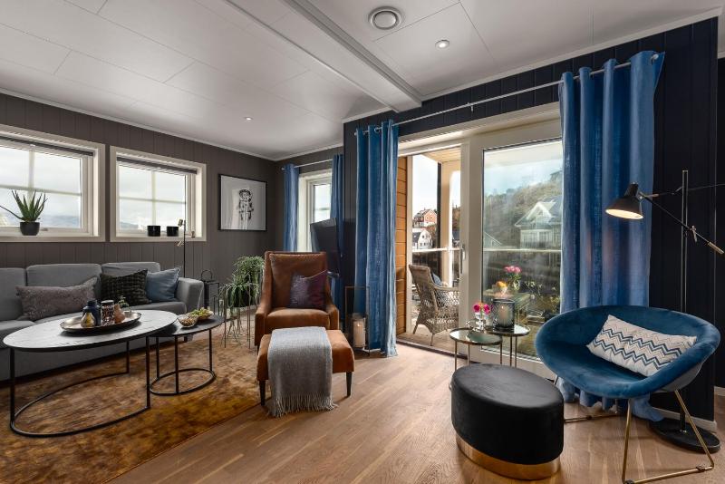 Four-Bedroom House image 3