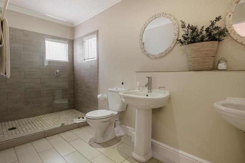 The Cottage Pie Guest House - image 14