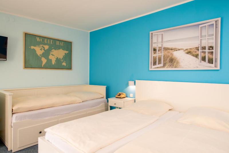 Hotel Heldt Dependance - image 20