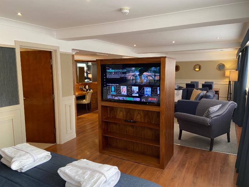 Suite image 4