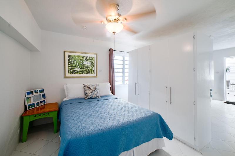 Banyan Beach House Villa - image 12