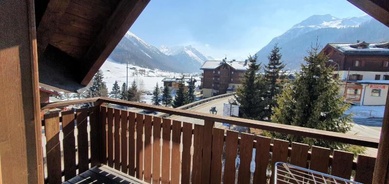 Apartment with Mountain View image 2