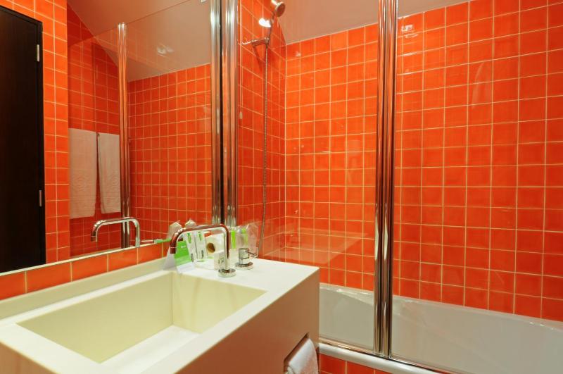 Superior Twin Room image 2