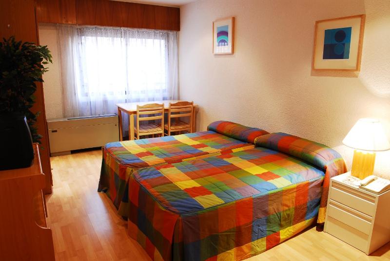 Apartamentos Goya 75 - image 16