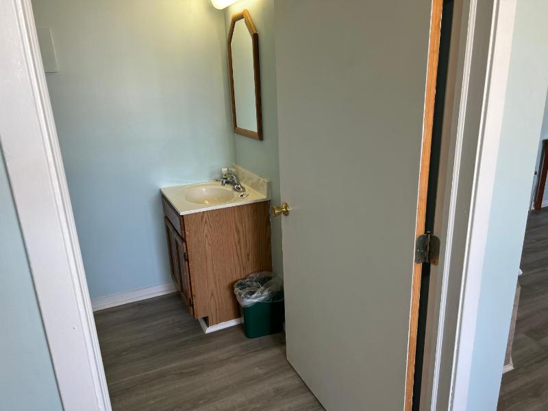 King Suite with Spa Bath - No Pets image 3