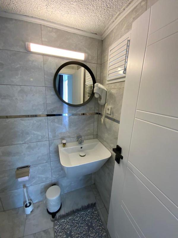 Superior Double Room image 3